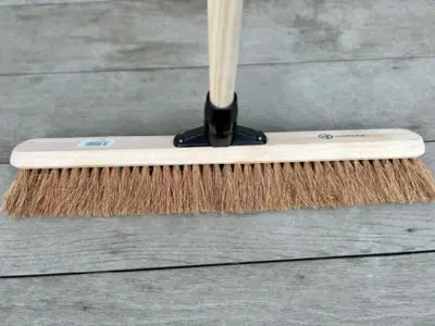 Platform Broom Coco