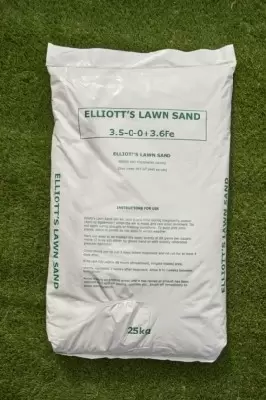 Lawn Sand 3.5-0-0 + 3.6% Fe